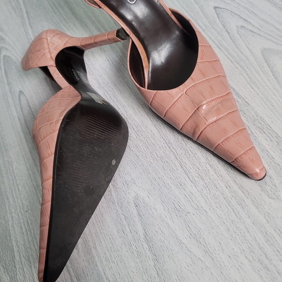 Aldo Crocodile Texture Leather Heels - Picture 2 of 2